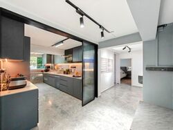 Telok Blangah Crescent (Bukit Merah), HDB Executive #582875631